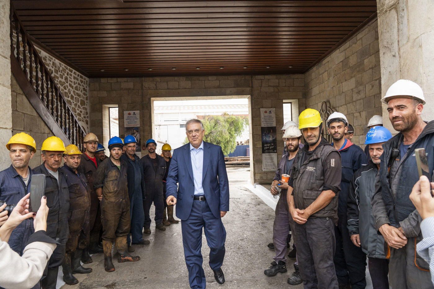 Visit of the Minister of Development Mr. Takis Theodorikakos at the ONEX Shipyards in Syros